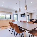 Casa Barakat With Pool And Bbq In Vale Do Lobo