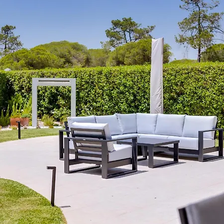 Casa Barakat With Pool And Bbq In Vale Do Lobo