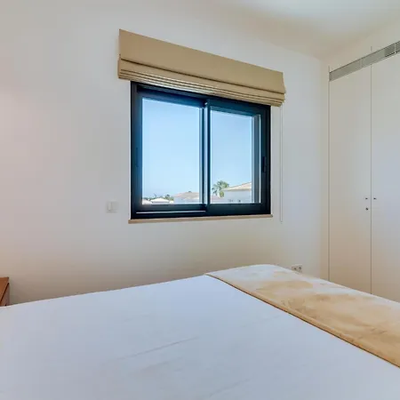 Casa Barakat With Pool And Bbq In Vale Do Lobo * Quinta do Lago