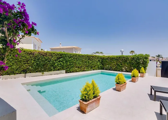 Casa Barakat With Pool And Bbq In Vale Do Lobo Apartament *
