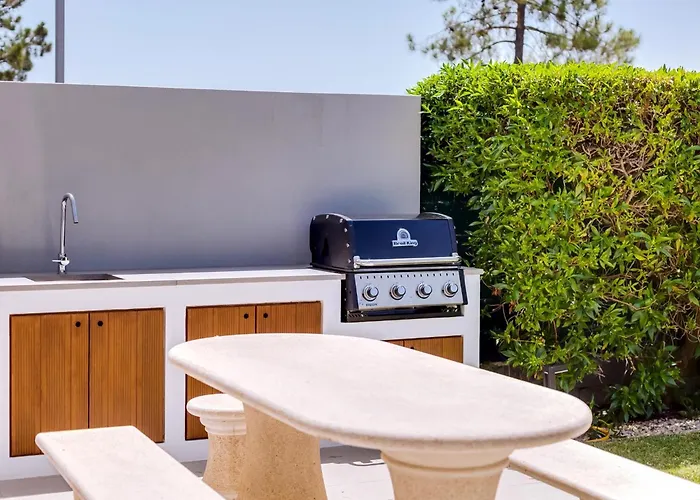 Casa Barakat With Pool And Bbq In Vale Do Lobo Quinta do Lago