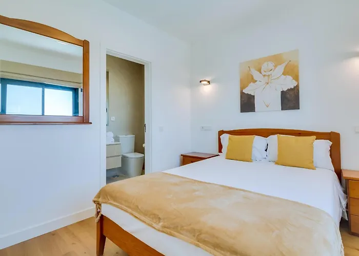 Casa Barakat With Pool And Bbq In Vale Do Lobo *