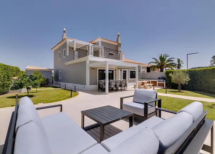 Casa Barakat With Pool And Bbq In Vale Do Lobo דירה